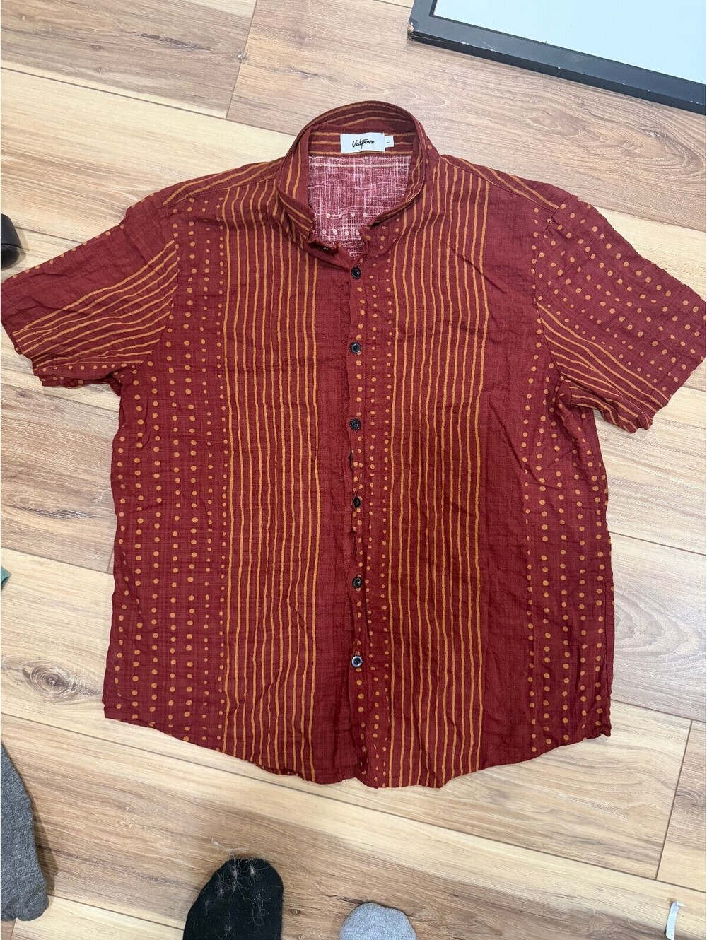 Vatpave Men’s Large Button Up Shirt Red Orange Striped Polka Dot Short Sleeve